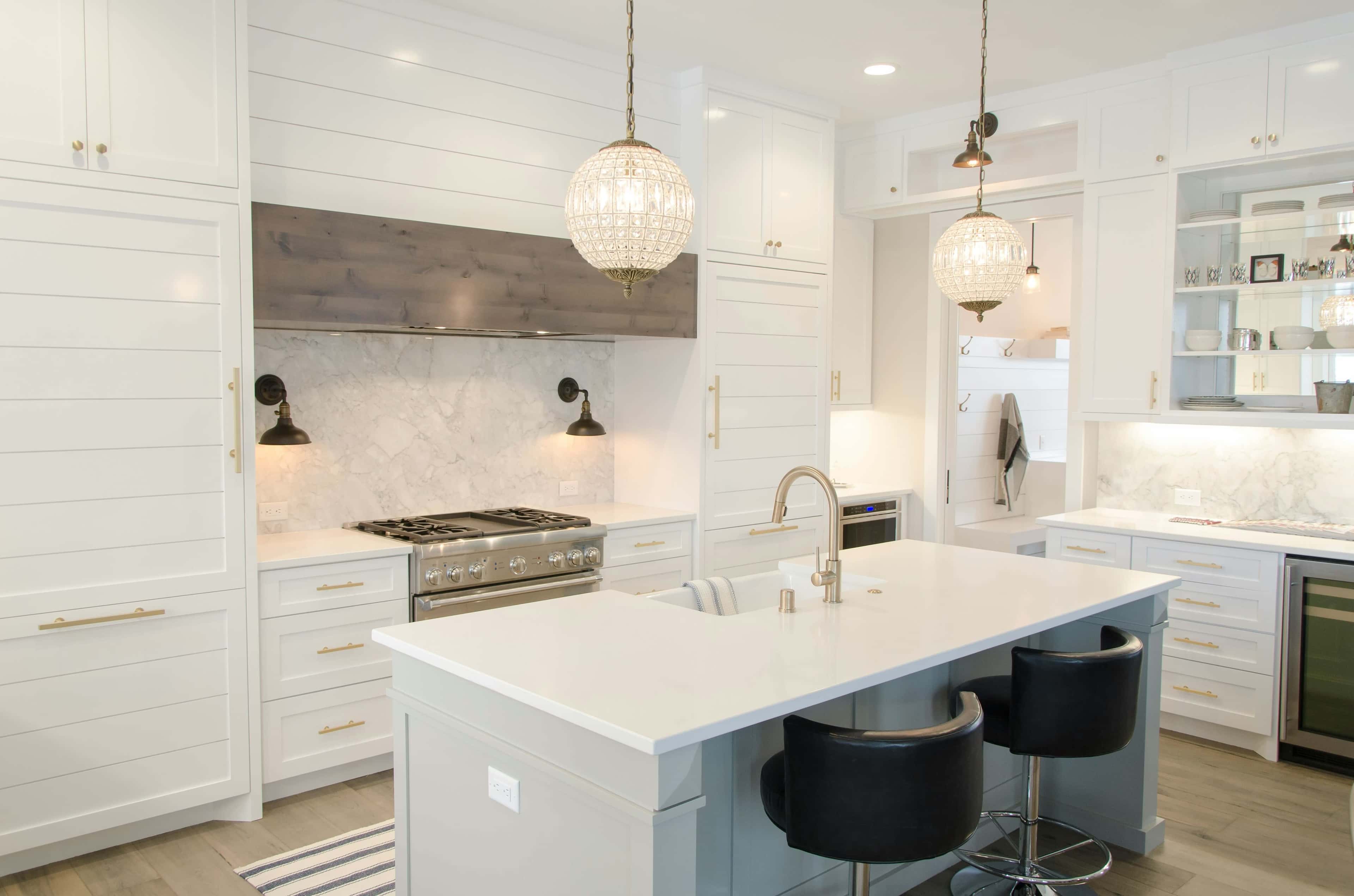 A clean kitchen after monthly cleaning service